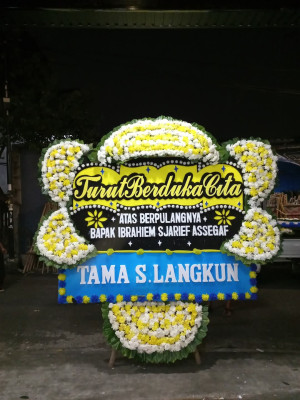 Papan Bunga Duka di Lengayang
